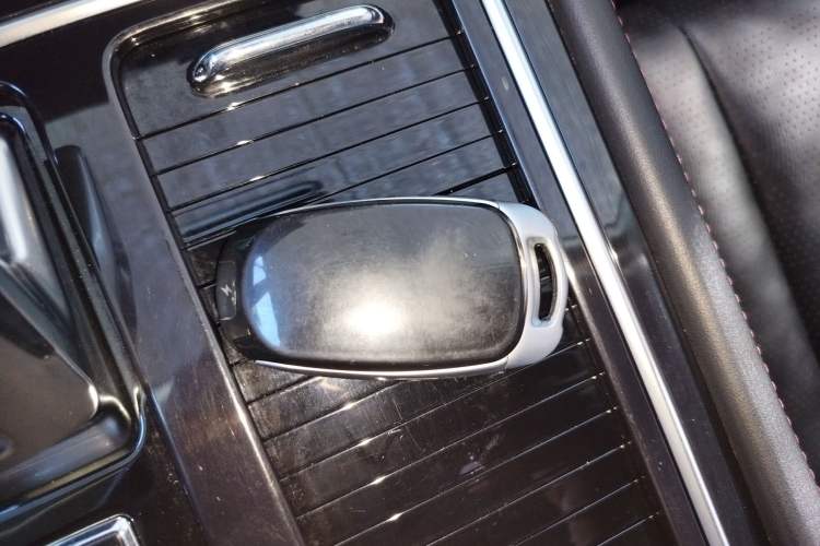 Used Bestune T99 2020 20TD Automatic Flagship Model Interior 1