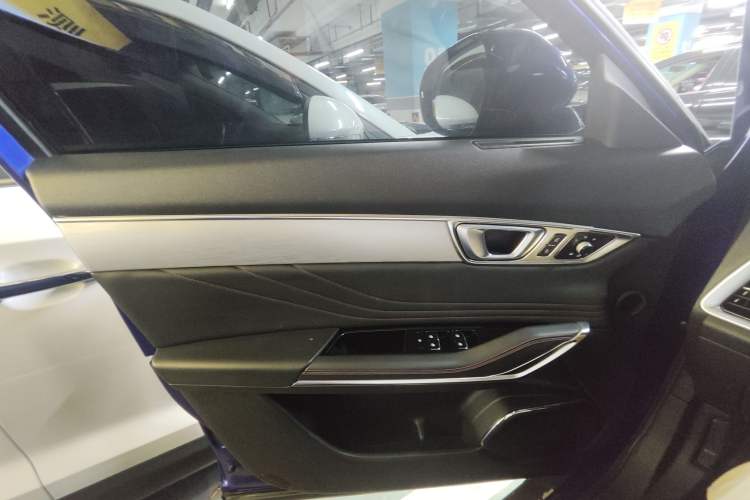 Used Bestune T99 2020 20TD Automatic Premium Edition Interior 10