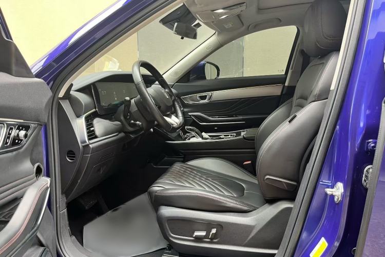 Used Bestune T99 2020 20TD Automatic Premium Edition Interior 4