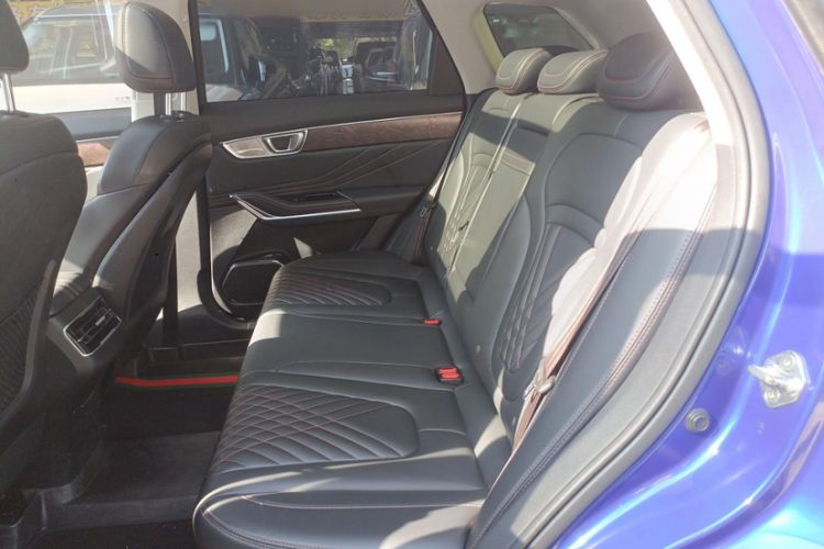 Used Bestune T99 2020 20TD Automatic Luxury Edition Interior 5