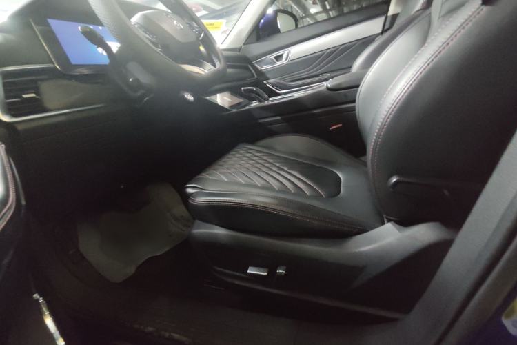 Used Bestune T99 2020 20TD Automatic Premium Edition Interior 5