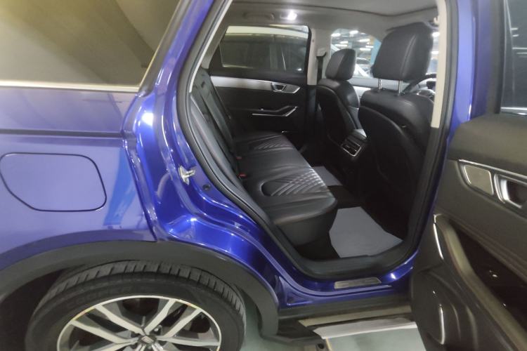 Used Bestune T99 2020 20TD Automatic Premium Edition Interior 9