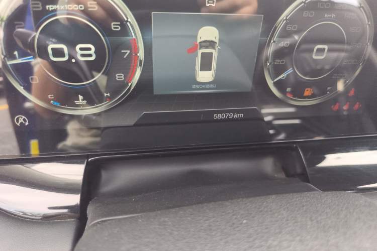 Used Bestune T99 2020 20TD Automatic Premium Edition Odometer Close Up