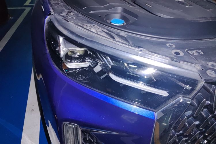 Used Bestune T99 2020 20TD Automatic Premium Edition Right Front Headlight