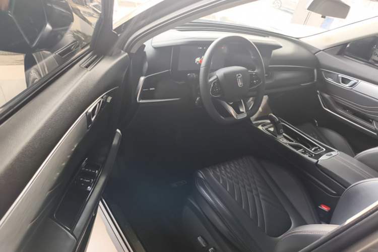 Used Bestune T99 2020 20TD Automatic Premium Edition Driver Seat