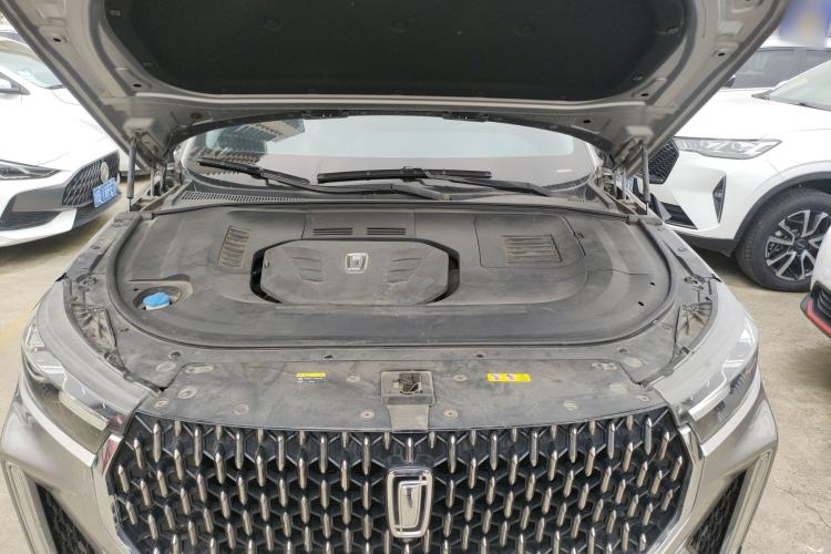 Used Bestune T99 2020 20TD Automatic Premium Edition Engine Bay