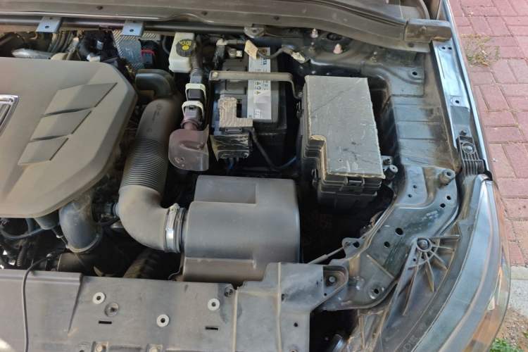 Used Bestune T99 2020 20TD Automatic Premium Edition Engine Bay Left