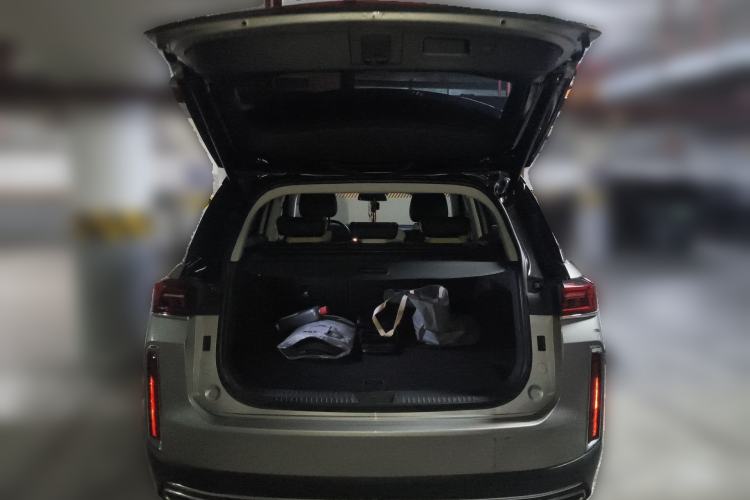 Used Bestune T99 2020 20TD Automatic Sport Premium Edition Trunk