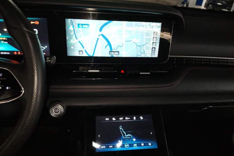Used Bestune T99 2020 20TD Automatic Premium Edition Audio And AC Panel