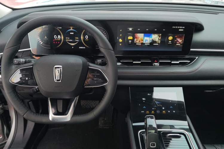 Used Bestune T99 2020 20TD Automatic Luxury Edition Center Console