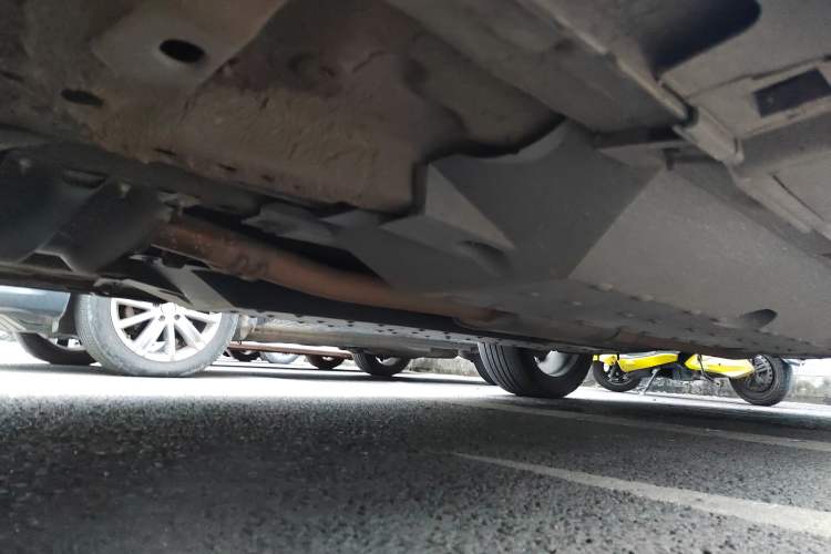 Used Bestune T99 2020 20TD Automatic Premium Edition Chassis Front Left