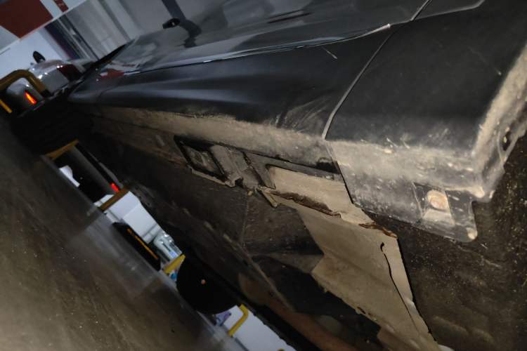 Used Bestune T99 2020 20TD Automatic Flagship Model Chassis Front Right