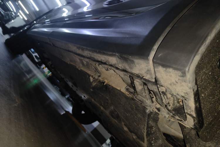 Used Bestune T99 2020 20TD Automatic Flagship Model Chassis Rear Left