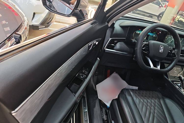 Used Bestune T99 2020 20TD Automatic Premium Edition Driver Seat