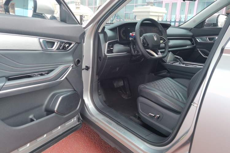 Used Bestune T99 2020 20TD Automatic Luxury Edition Driver Seat