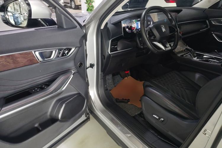 Used Bestune T99 2020 20TD Automatic Luxury Edition Driver Seat