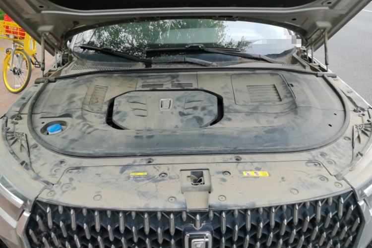 Used Bestune T99 2020 20TD Automatic Premium Edition Engine Bay