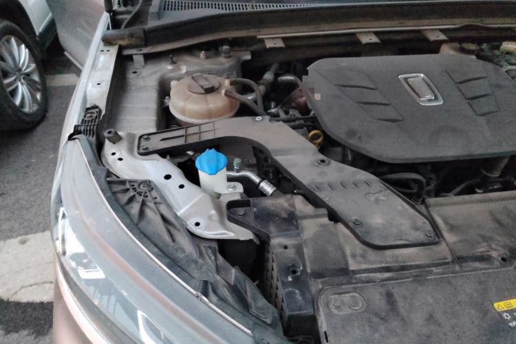 Used Bestune T99 2020 20TD Automatic Premium Edition Engine Bay Right
