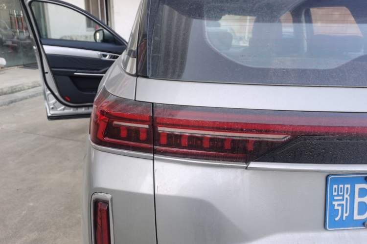 Used Bestune T99 2020 20TD Automatic Premium Edition Exterior 7