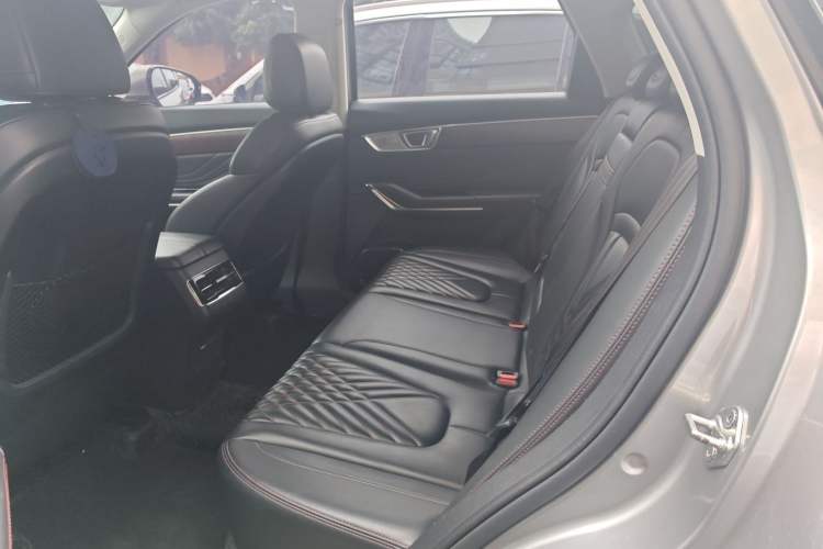 Used Bestune T99 2020 20TD Automatic Prestige Edition Interior 1