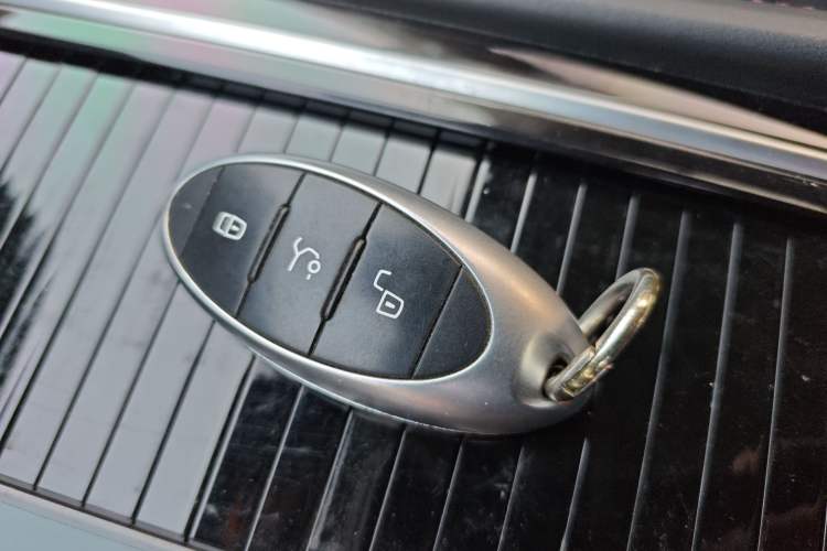 Used Bestune T99 2020 20TD Automatic Premium Edition Interior 1