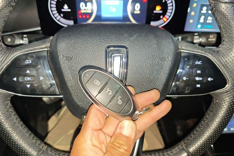 Used Bestune T99 2020 20TD Automatic Luxury Edition Interior 1
