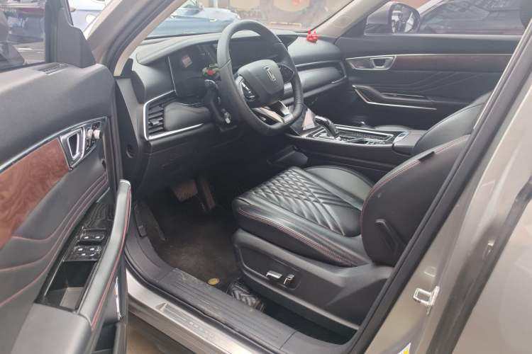 Used Bestune T99 2020 20TD Automatic Prestige Edition Interior 2