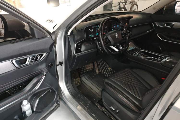 Used Bestune T99 2020 20TD Automatic Premium Edition Interior 3