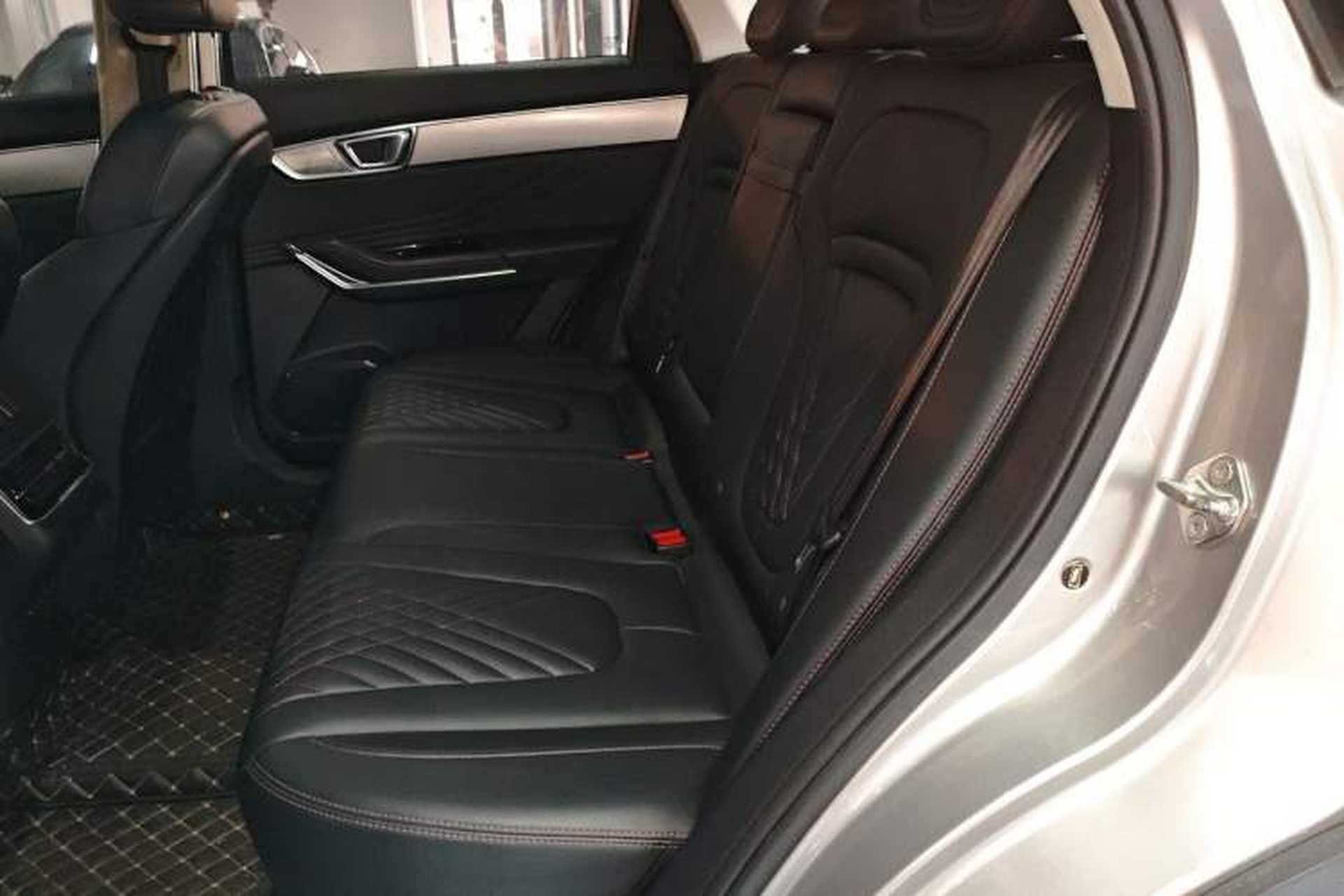 Used Bestune T99 2020 20TD Automatic Premium Edition Interior 4