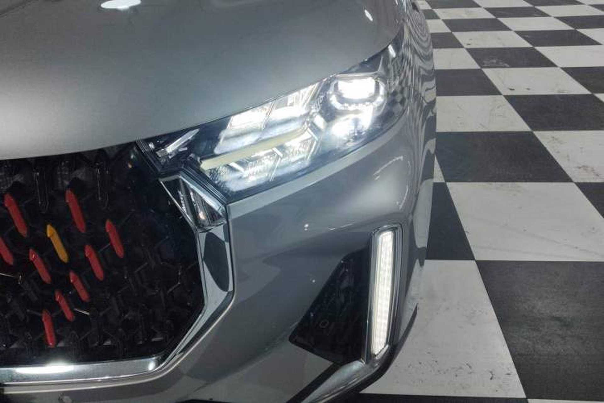 Used Bestune T99 2020 20TD Automatic Sport Premium Edition Left Front Headlight