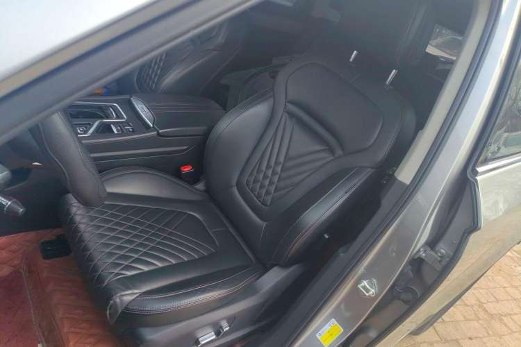 Used Bestune T99 2020 20TD Automatic Premium Edition Left Front Seat