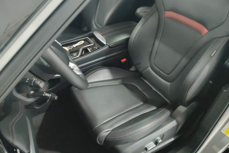Used Bestune T99 2020 20TD Automatic Sport Premium Edition Left Front Seat