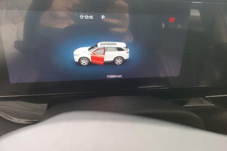 Used Bestune T99 2020 20TD Automatic Premium Edition Odometer Close Up
