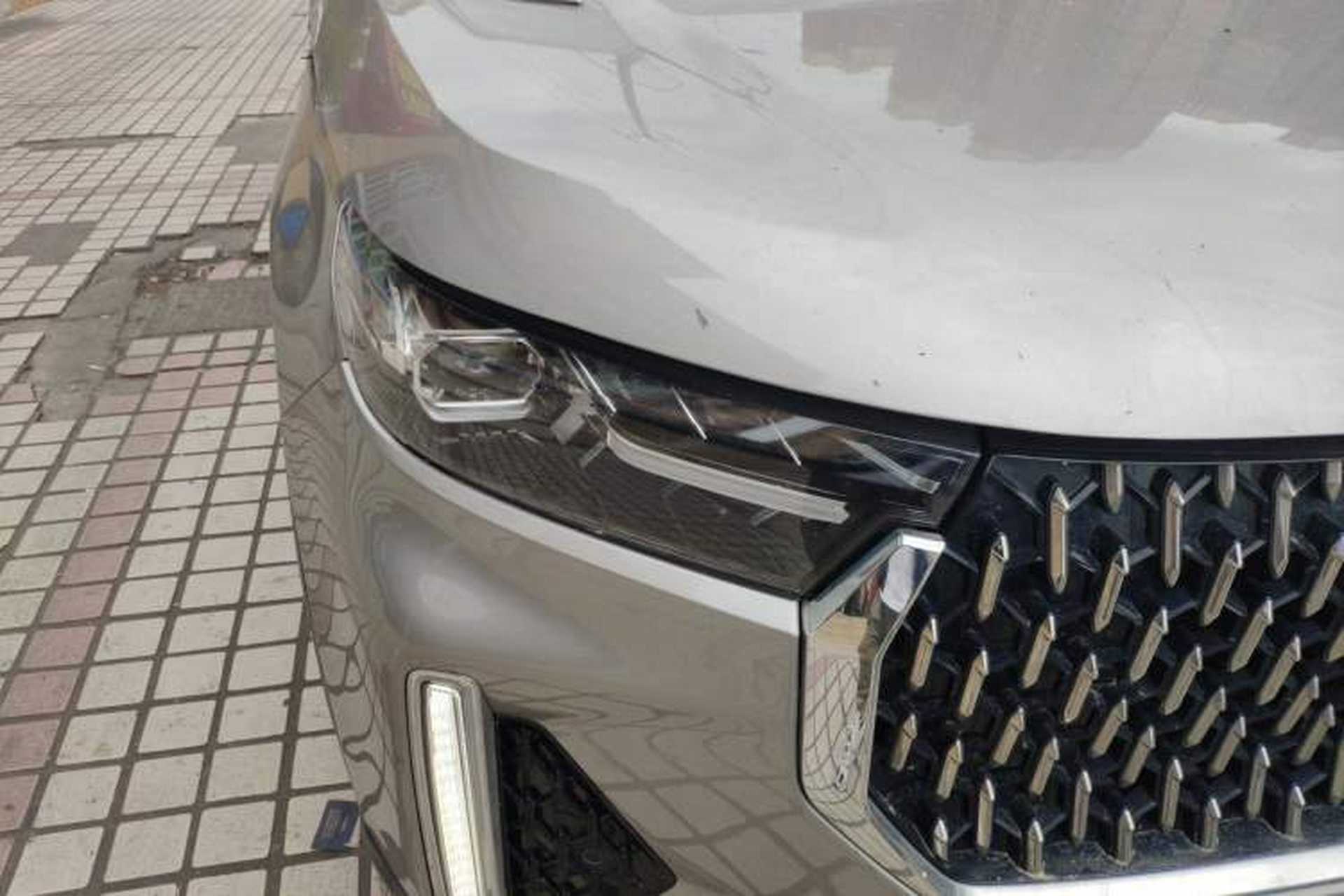Used Bestune T99 2020 20TD Automatic Premium Edition Right Front Headlight