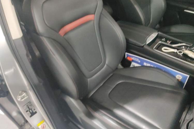 Used Bestune T99 2020 20TD Automatic Sport Premium Edition Right Front Seat