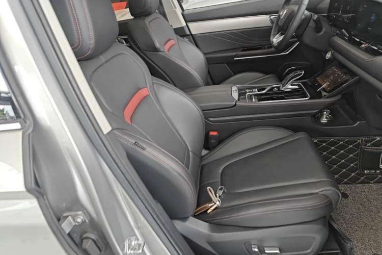 Used Bestune T99 2020 20TD Automatic Sport Prestige Edition Right Front Seat