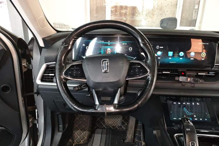 Used Bestune T99 2020 20TD Automatic Premium Edition Steering Wheel