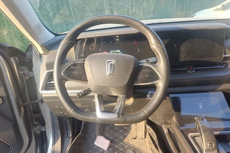 Used Bestune T99 2020 20TD Automatic Premium Edition Steering Wheel