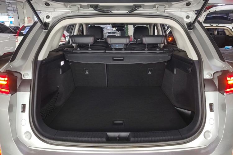 Used Bestune T99 2020 20TD Automatic Luxury Edition Trunk