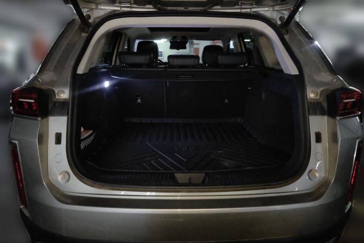 Used Bestune T99 2020 20TD Automatic Flagship Model Trunk