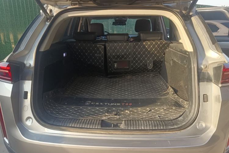 Used Bestune T99 2020 20TD Automatic Premium Edition Trunk