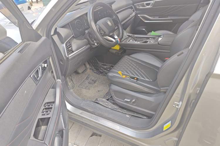 Used Bestune T99 2020 20TD Automatic Premium Edition Driver Seat