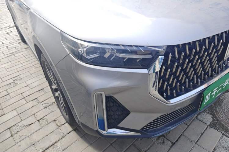Used Bestune T99 2020 20TD Automatic Premium Edition Right Front Headlight