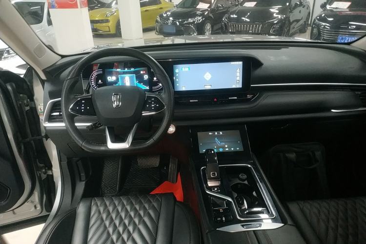Used Bestune T99 2020 20TD Automatic Luxury Edition Center Console