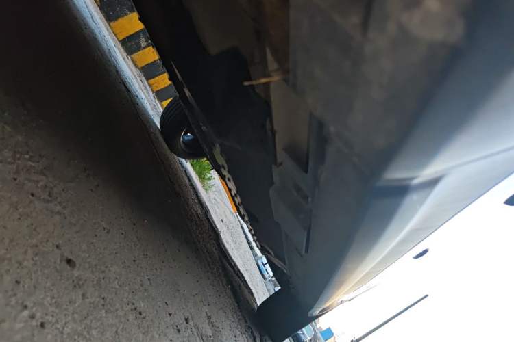 Used Bestune T99 2020 20TD Automatic Premium Edition Chassis Front Left