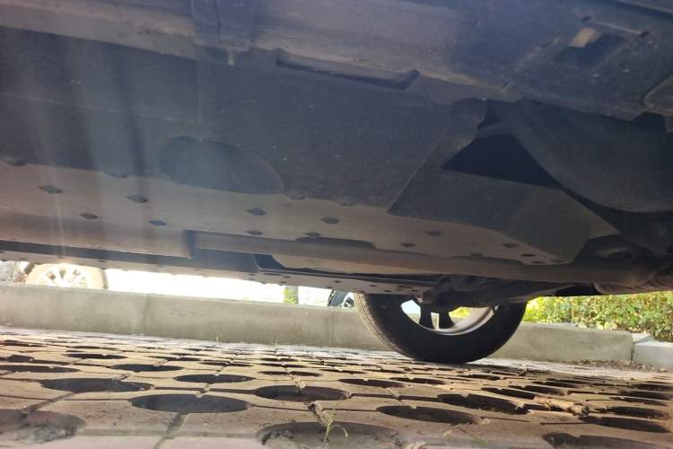 Used Bestune T99 2020 20TD Automatic Sport Premium Edition Chassis Rear Left