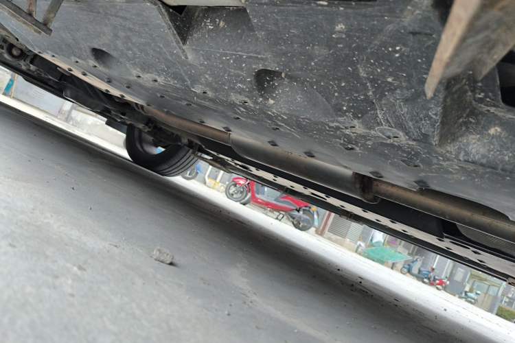 Used Bestune T99 2020 20TD Automatic Flagship Model Chassis Rear Left