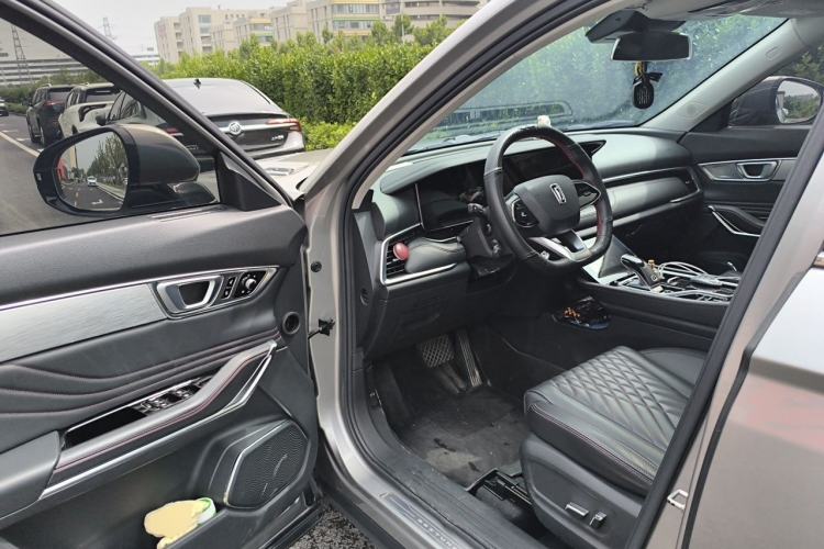 Used Bestune T99 2020 20TD Automatic Premium Edition Driver Seat