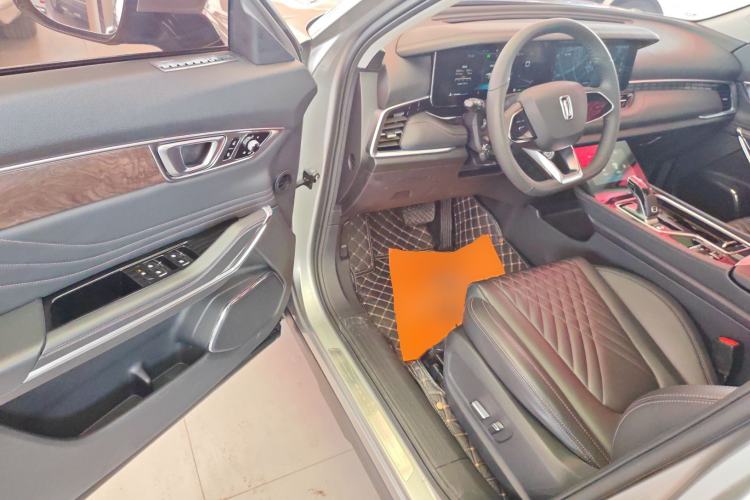 Used Bestune T99 2020 20TD Automatic Premium Edition Driver Seat