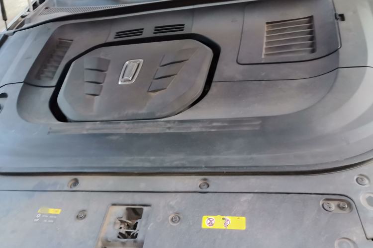 Used Bestune T99 2020 20TD Automatic Premium Edition Engine Bay